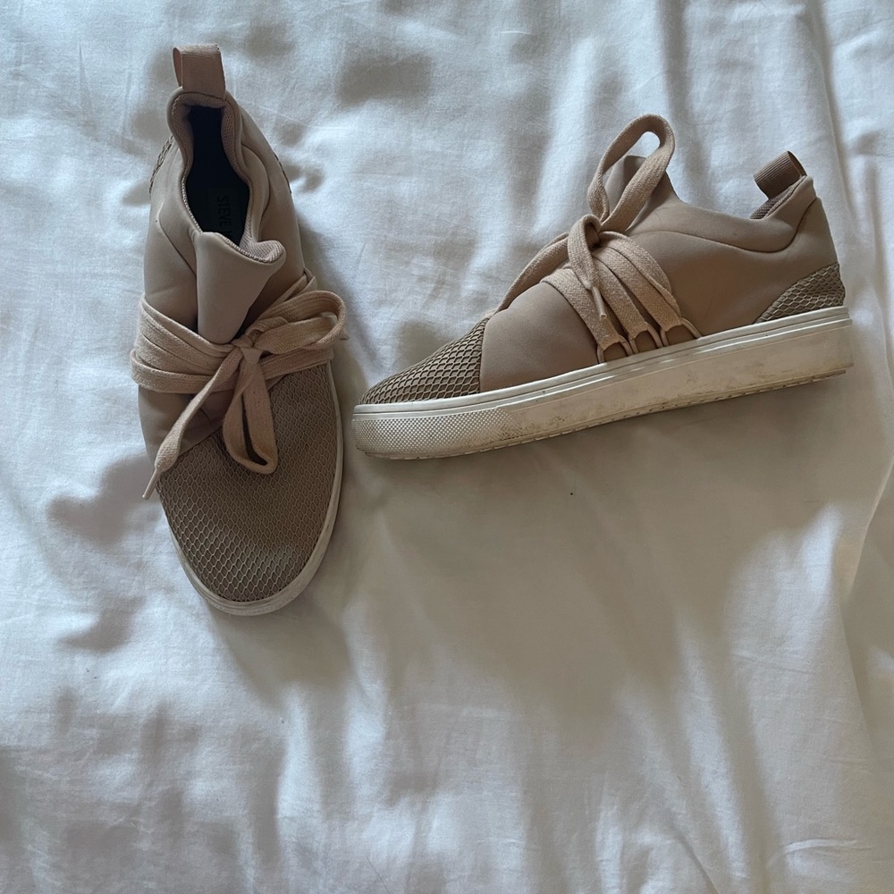 Steve Madden pink slide on sneakers